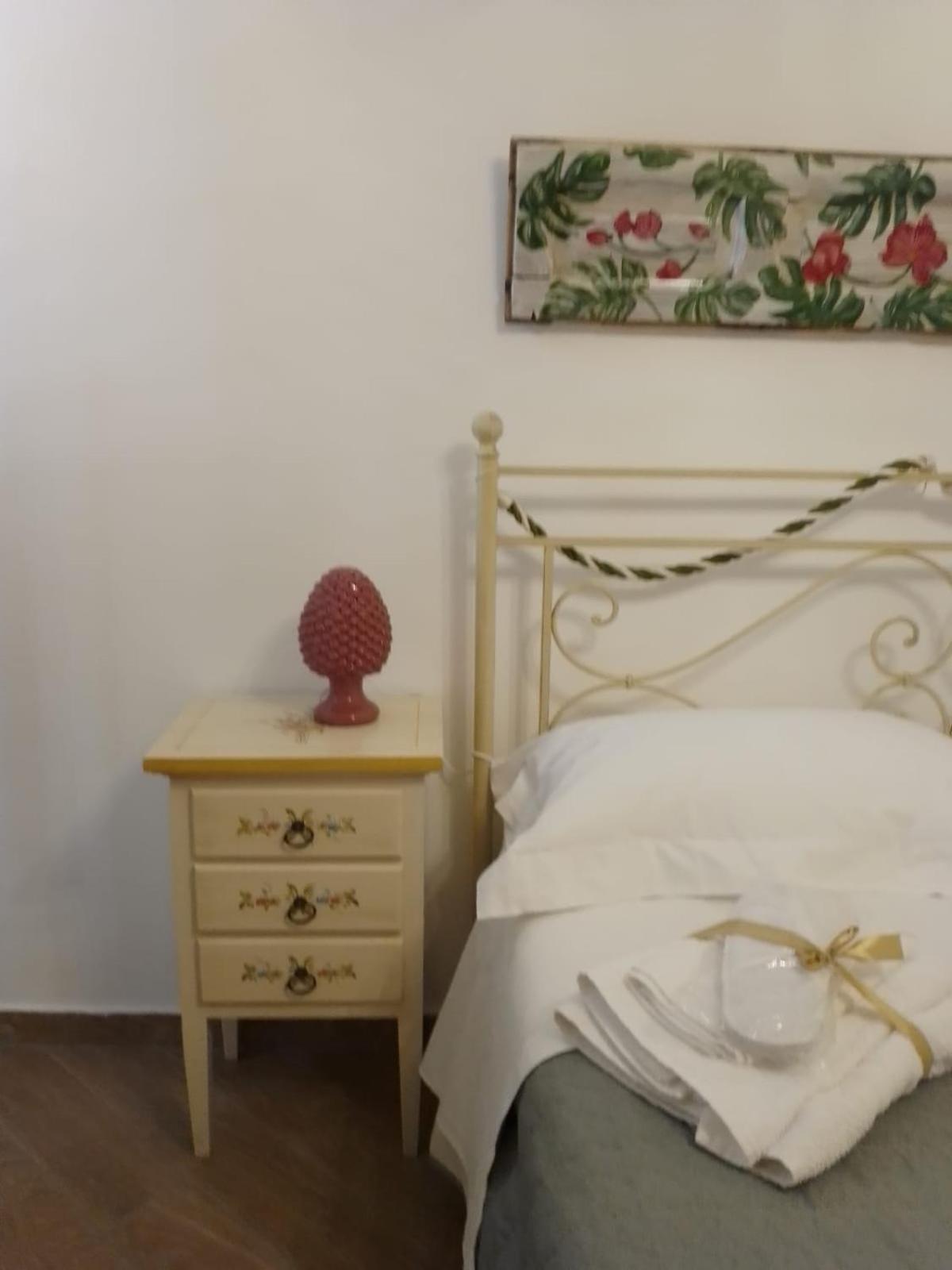 B&B "Al Bastione Normanno Palermo Exterior photo